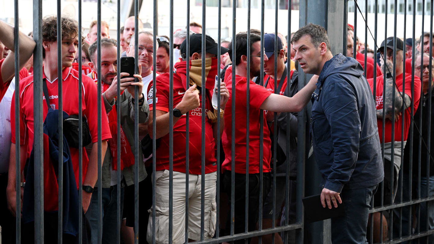 Menteri Olahraga Prancis Tuduh Fans Liverpool Sebabkan Insiden Sebelum Final Liga Champions